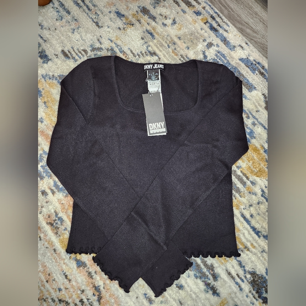 DKNY long sleeve top